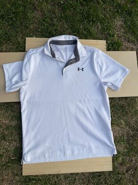 Under Armour White Polo with Gray Contrast Collar